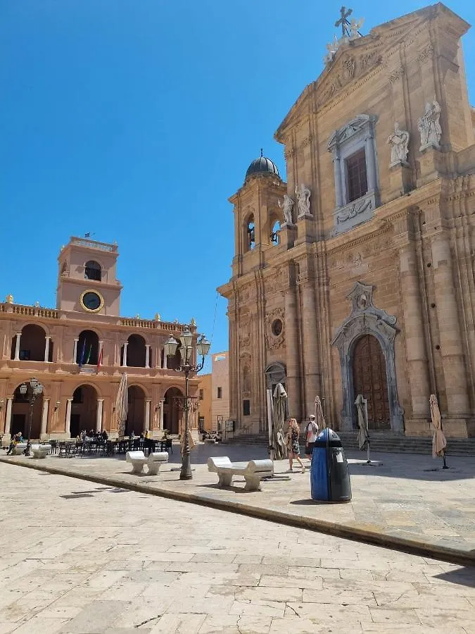 Appartamento Il Centro Sui 1000 Marsala Italia